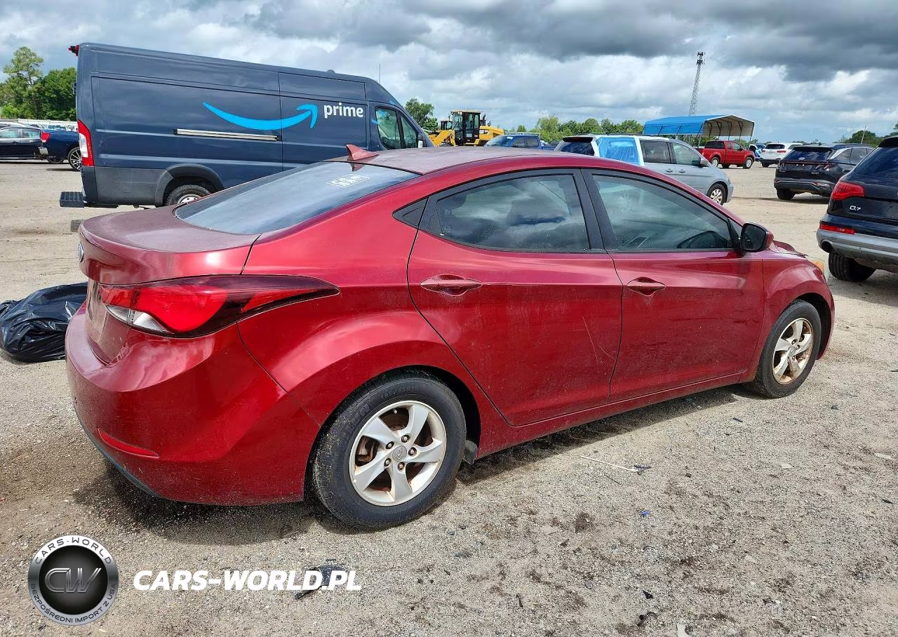2015 Hyundai Elantra VIN:5NPDH4AE3FH568007 - 3
