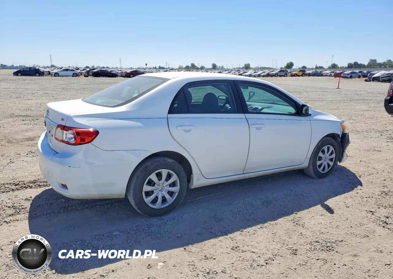 2011 Toyota Corolla Le VIN:2T1BU4EE6BC567539 - 3