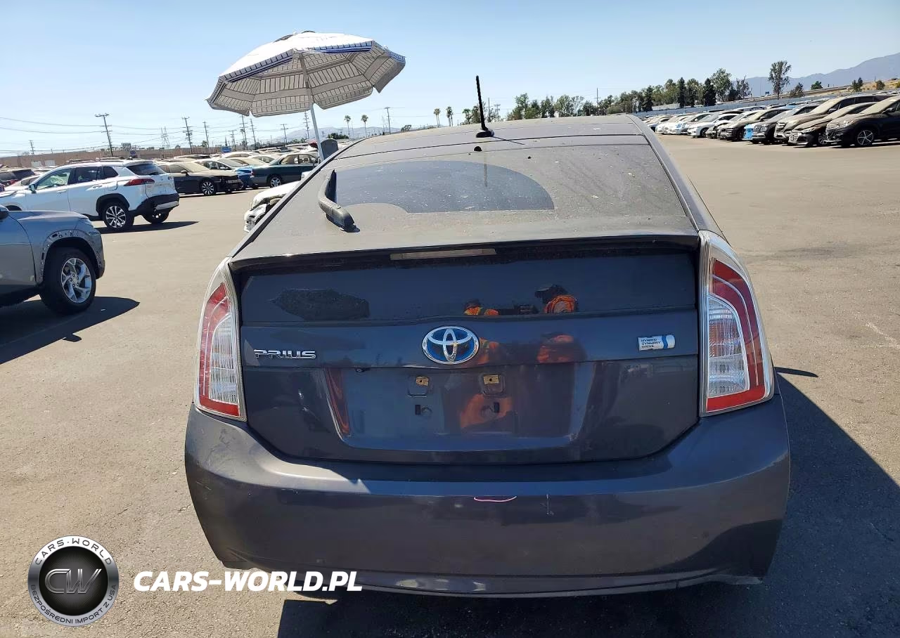 2015 Toyota Prius Four VIN:JTDKN3DU0F1931058 - 6