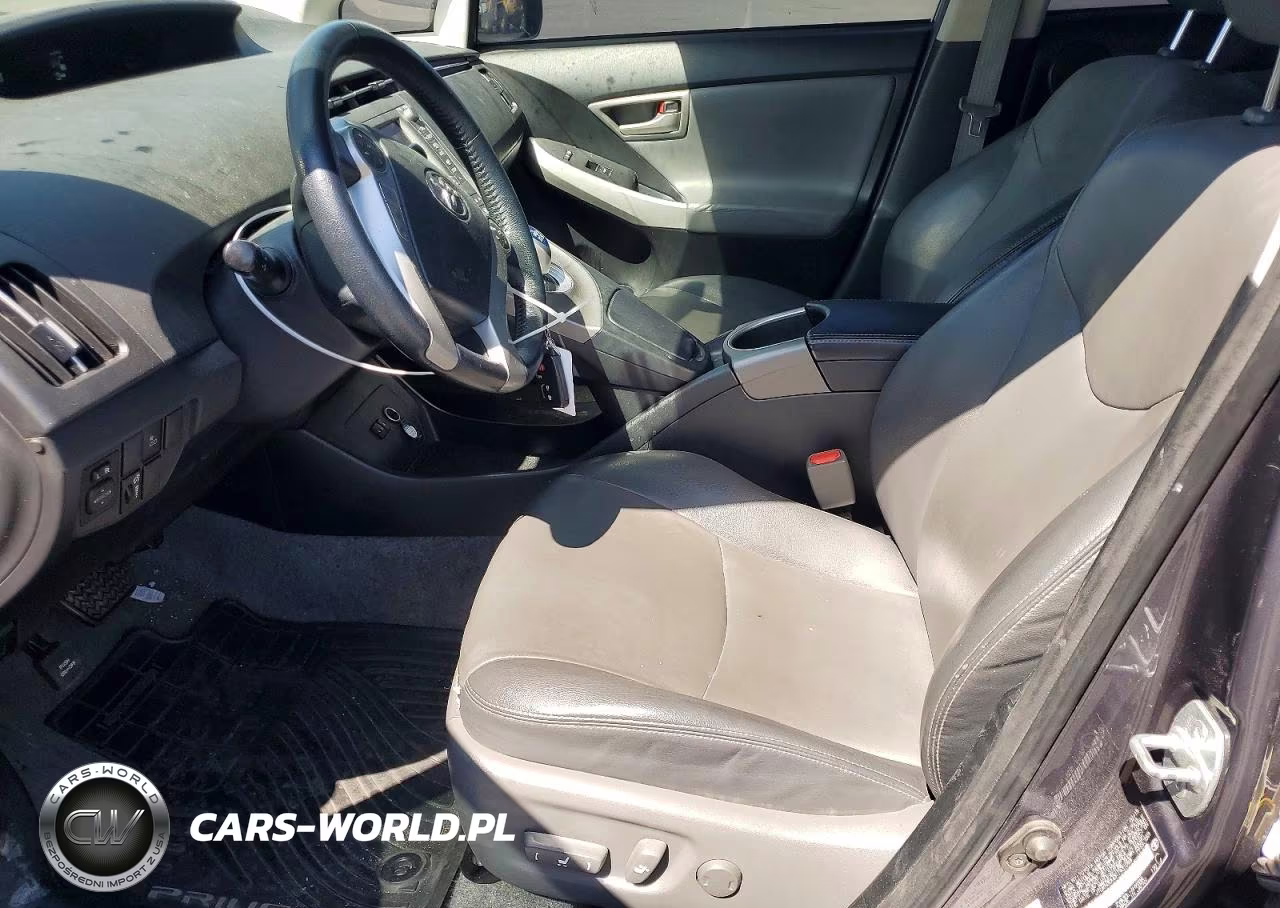 2015 Toyota Prius Four VIN:JTDKN3DU0F1931058 - 7