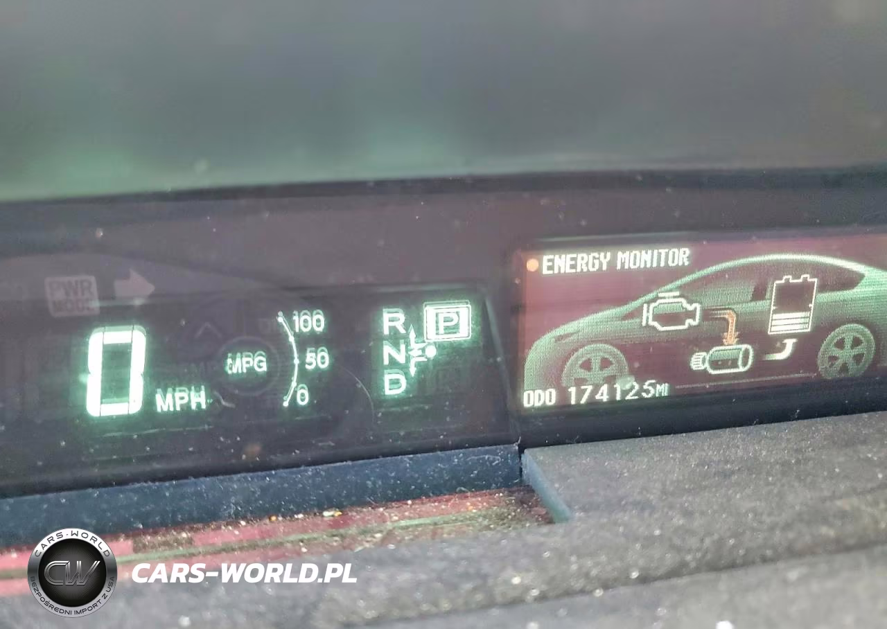 2015 Toyota Prius Four VIN:JTDKN3DU0F1931058 - 9
