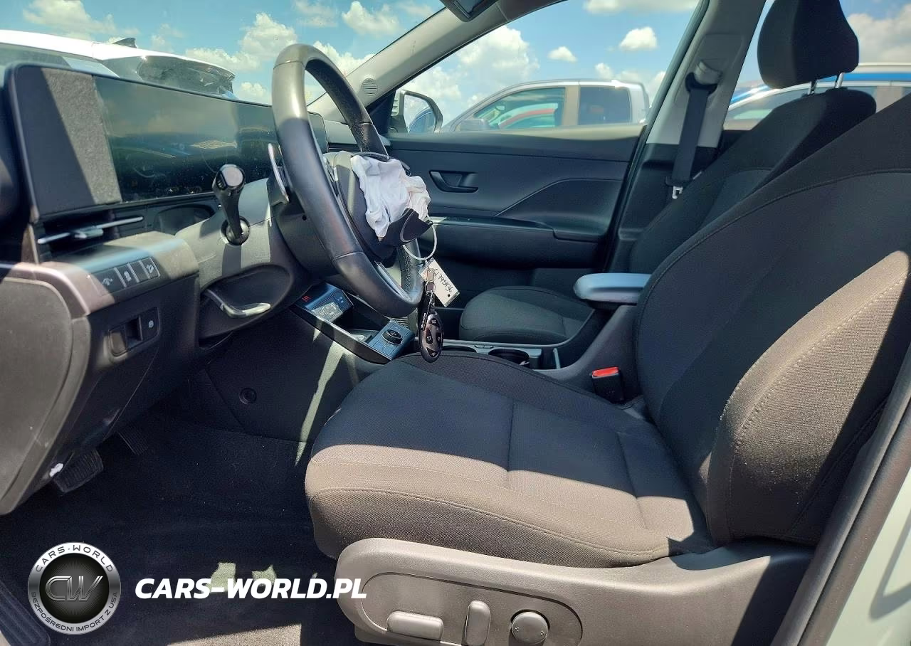 2025 Hyundai Kona Sel VIN:KM8HCCAB9SU233863 - 7