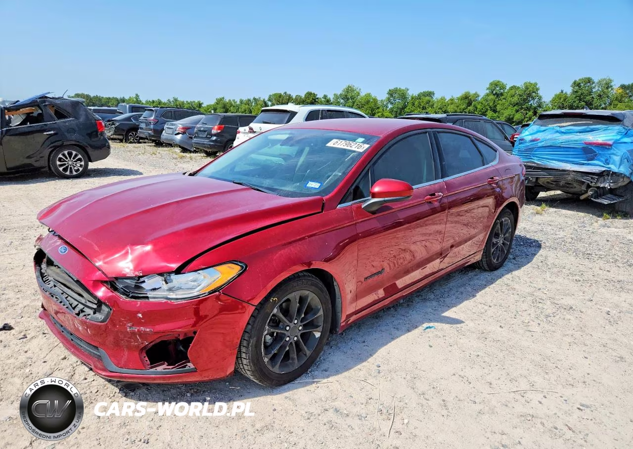 2019 Ford Fusion Se VIN:3FA6P0LU1KR242129 - 1