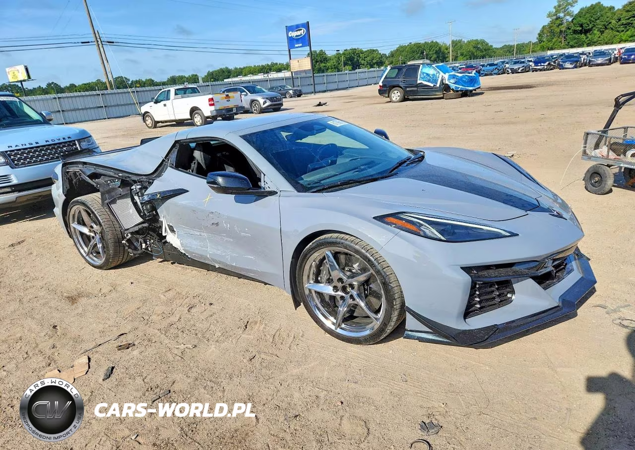 2025 Chevrolet Corvette E-Ray 3Lz VIN:1G1YM3D4XS5500543 - 4
