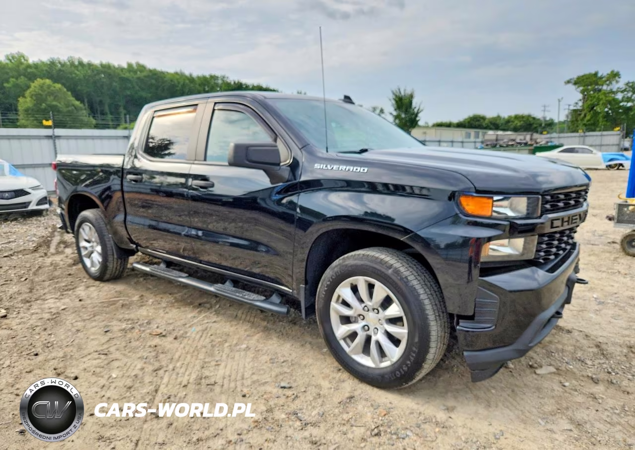 2021 Chevrolet Silverado K1500 Custom VIN:1GCPYBEK3MZ280527 - 4