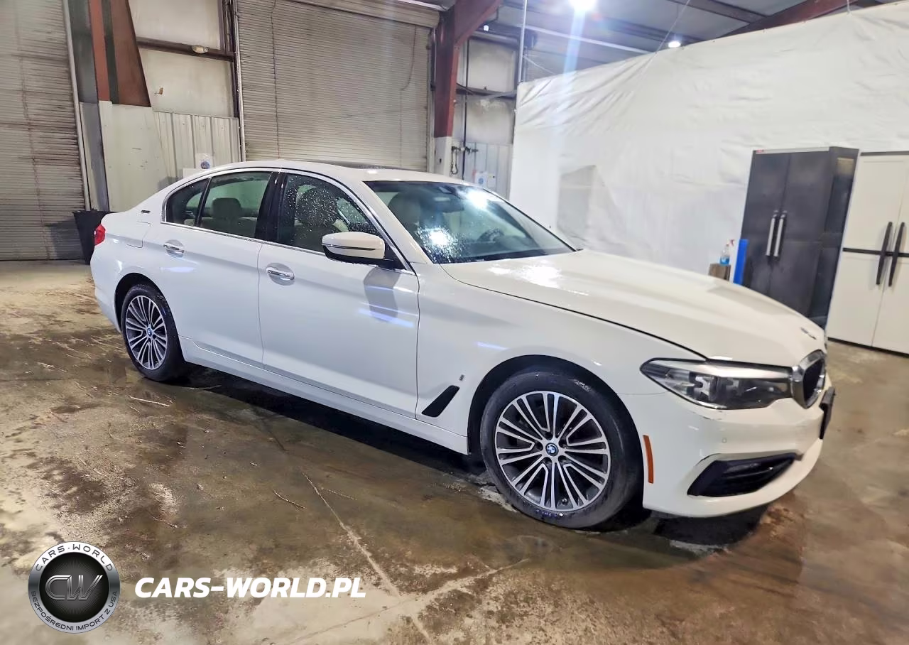 2018 BMW 530Xe VIN:WBAJB1C55JB083990 - 4