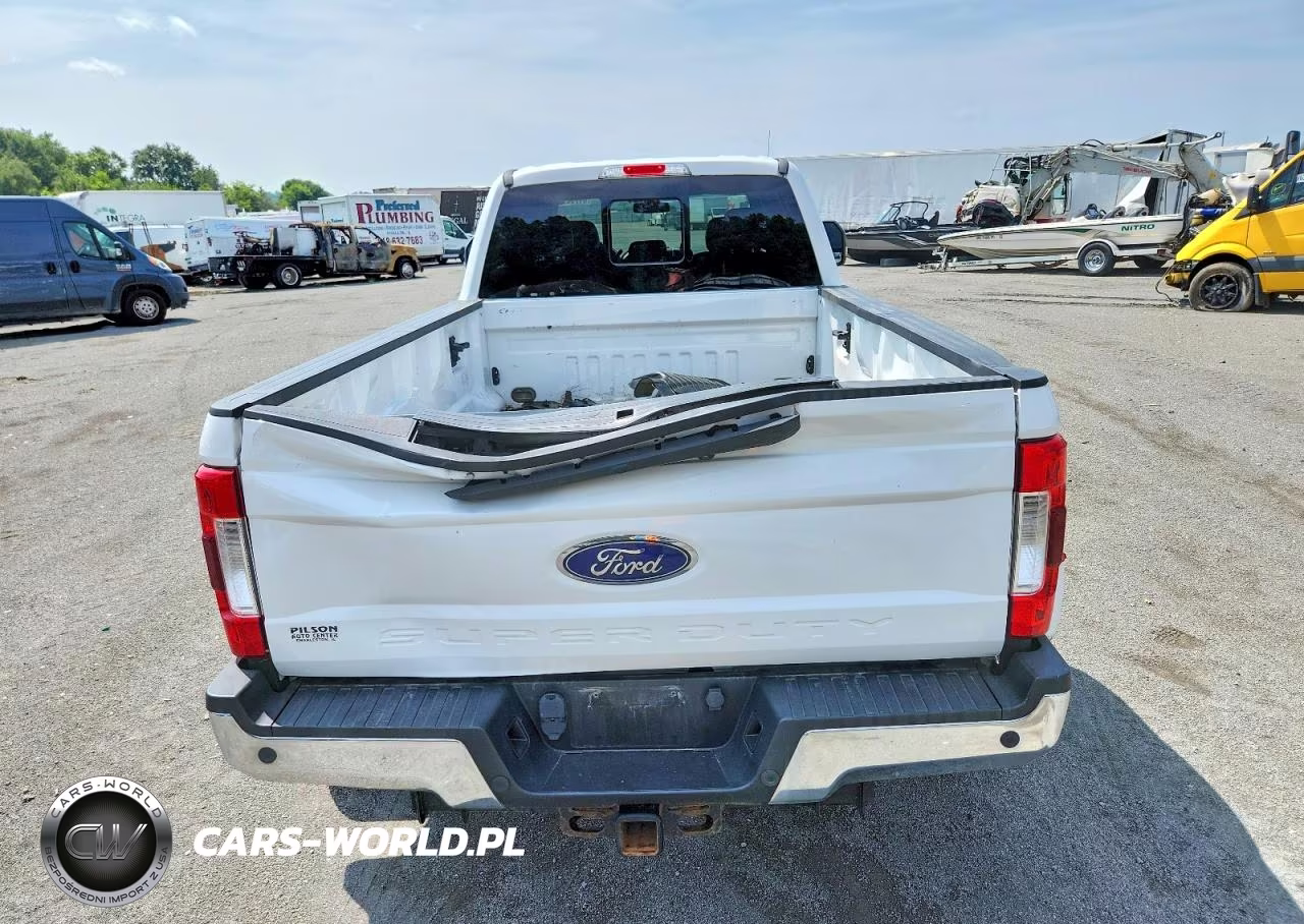 2018 Ford F350 Super Duty VIN:1FT8W3DT3JEB34853 - 10