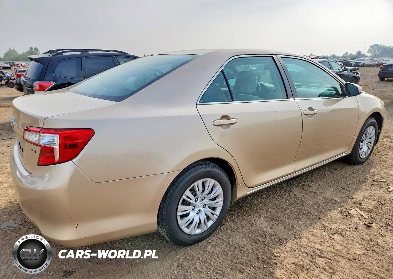 2012 Toyota Camry Le VIN:4T4BF1FK6CR167354 - 3