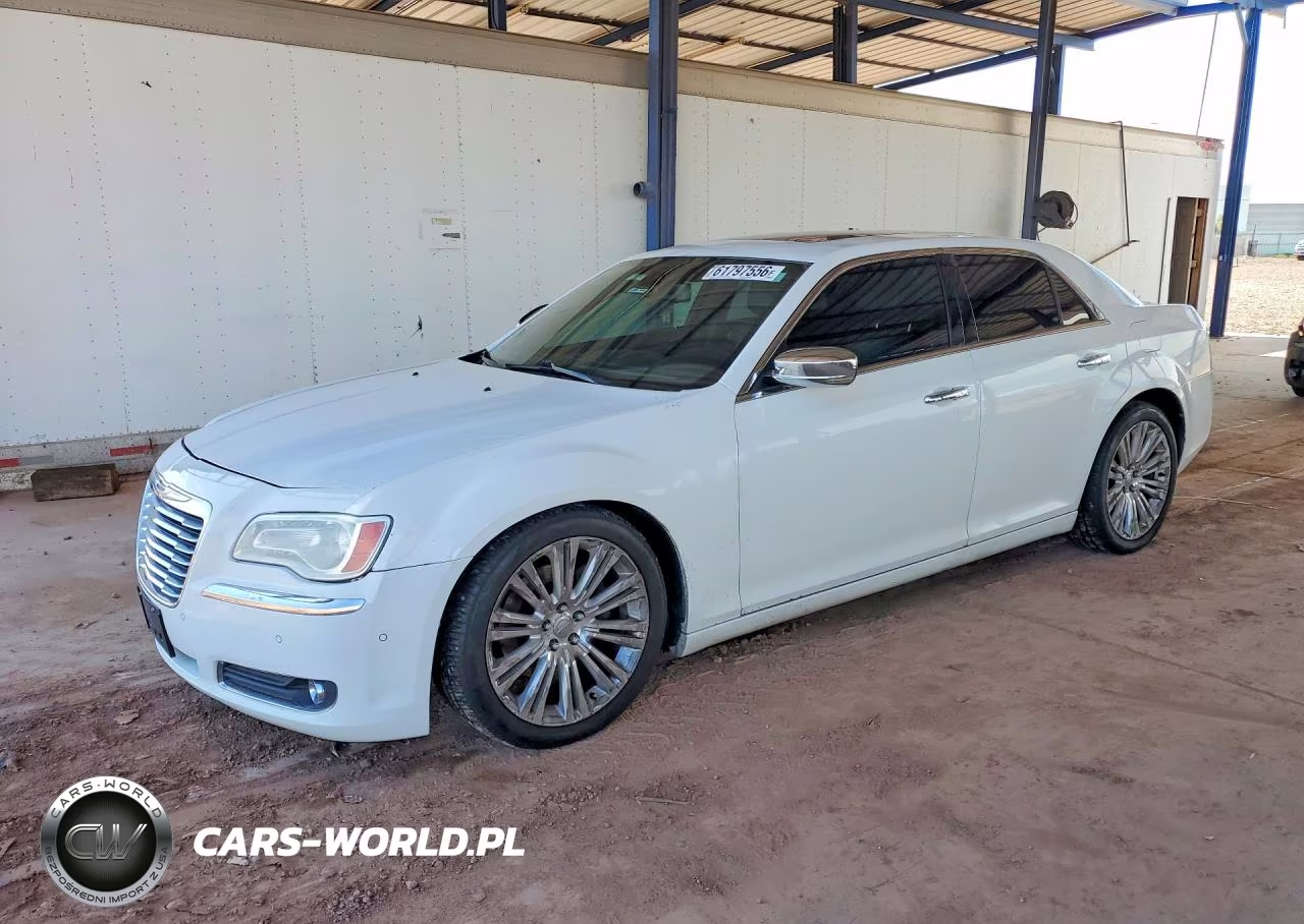 2011 Chrysler 300C – zdjęcie 1 z 12