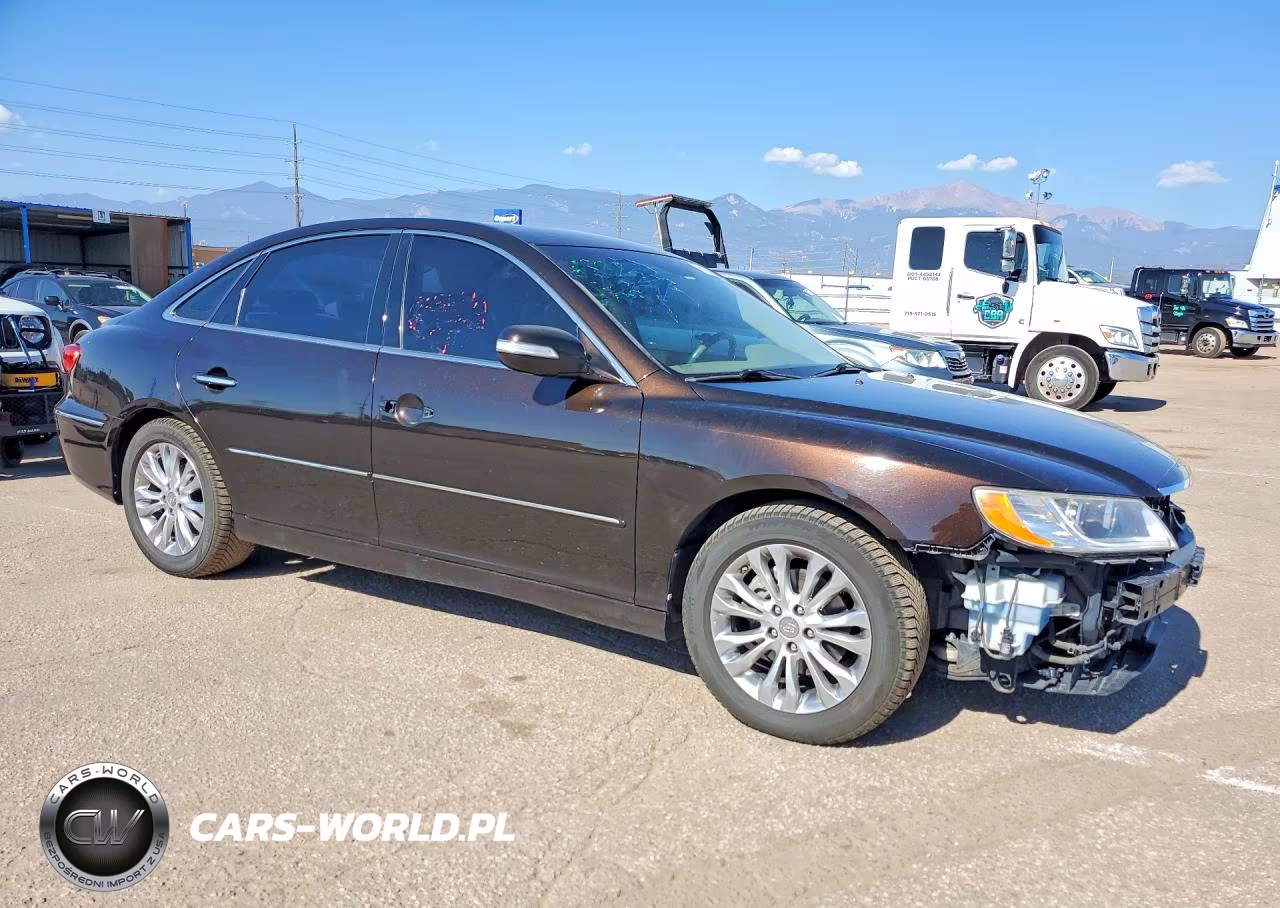2011 Hyundai Azera Limited VIN:KMHFC4DF7BA516758 - 4