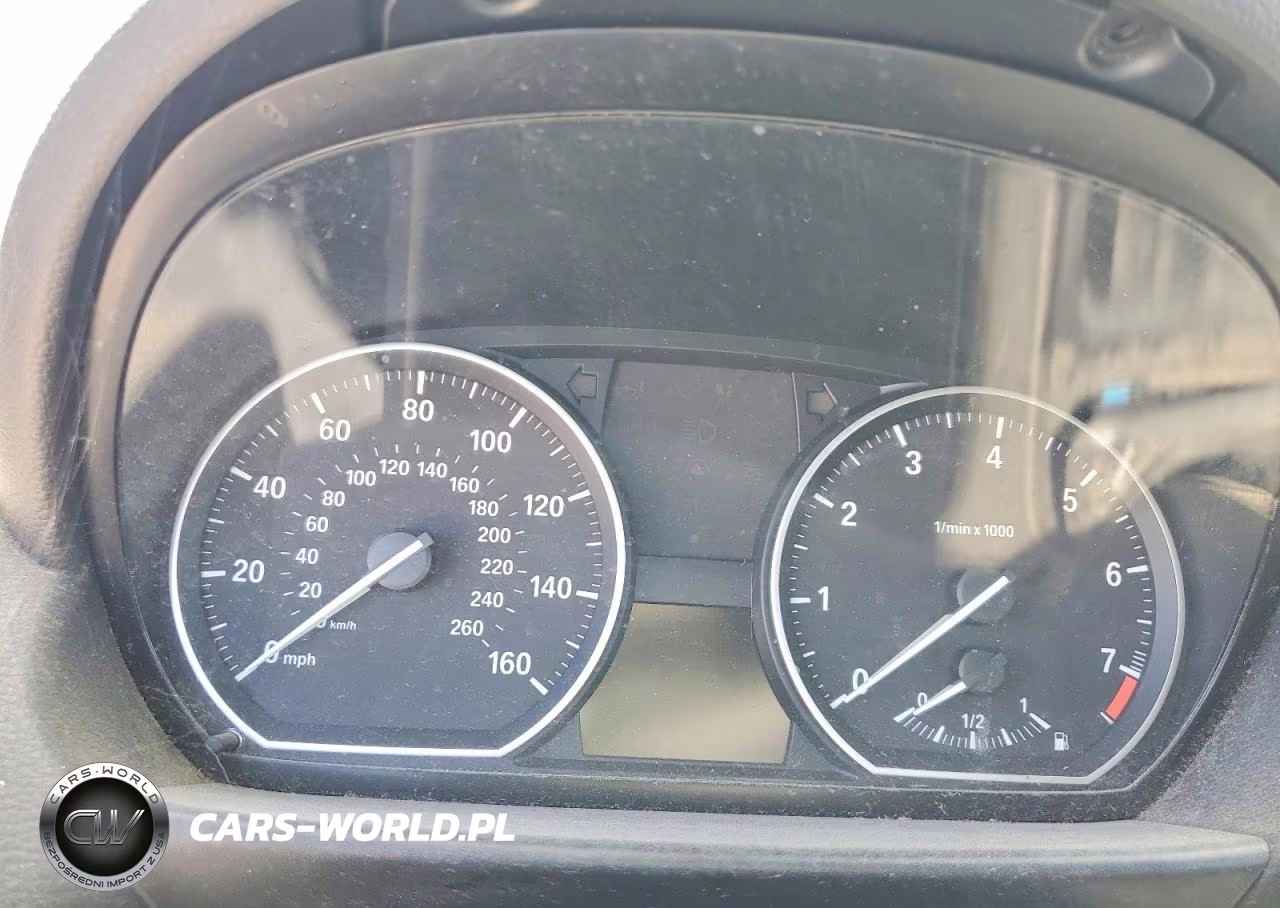 2011 BMW 128 I VIN:WBAUN1C51BVH82718 - 9