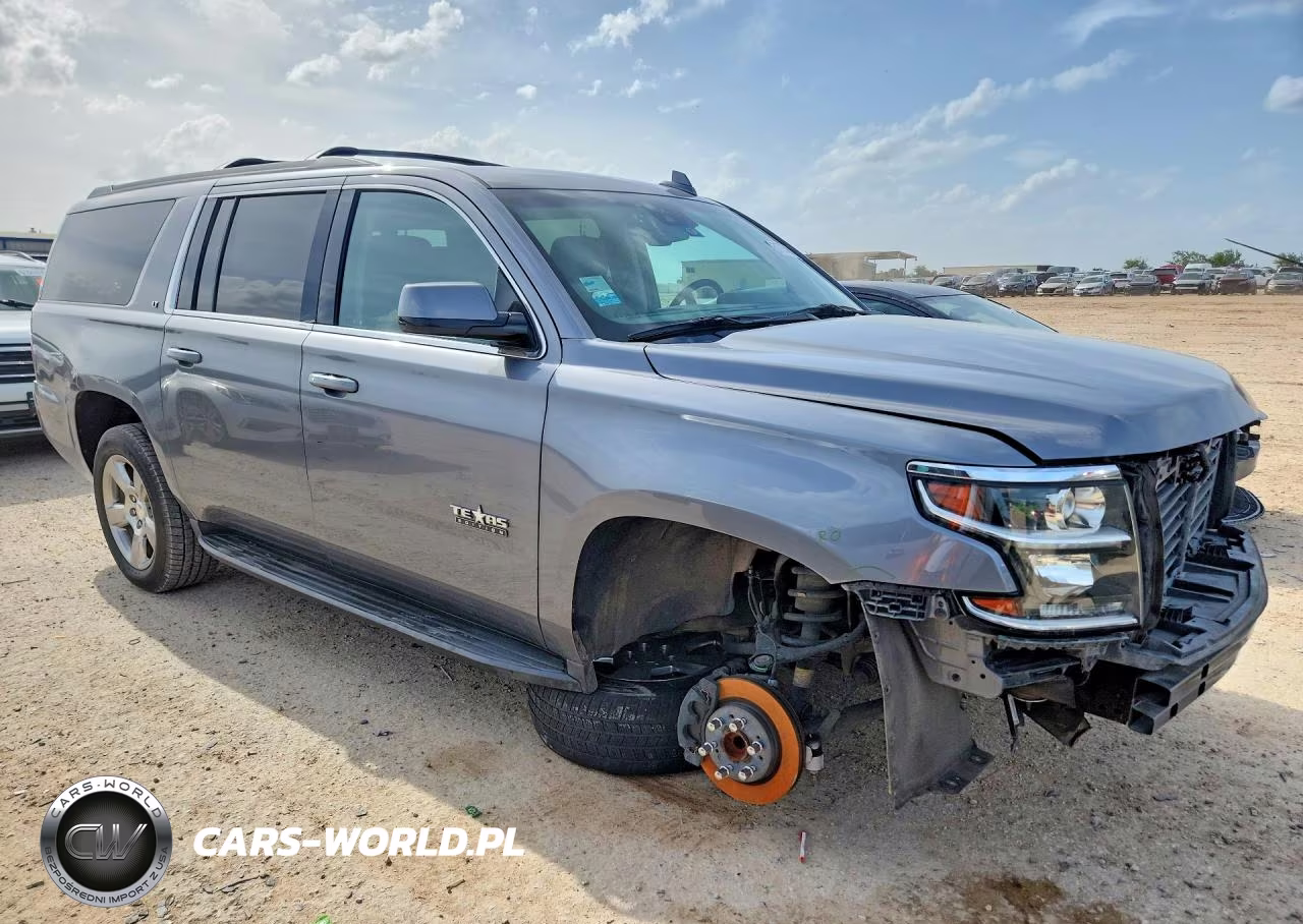 2019 Chevrolet Suburban C1500 Lt VIN:1GNSCHKC9KR359830 - 4