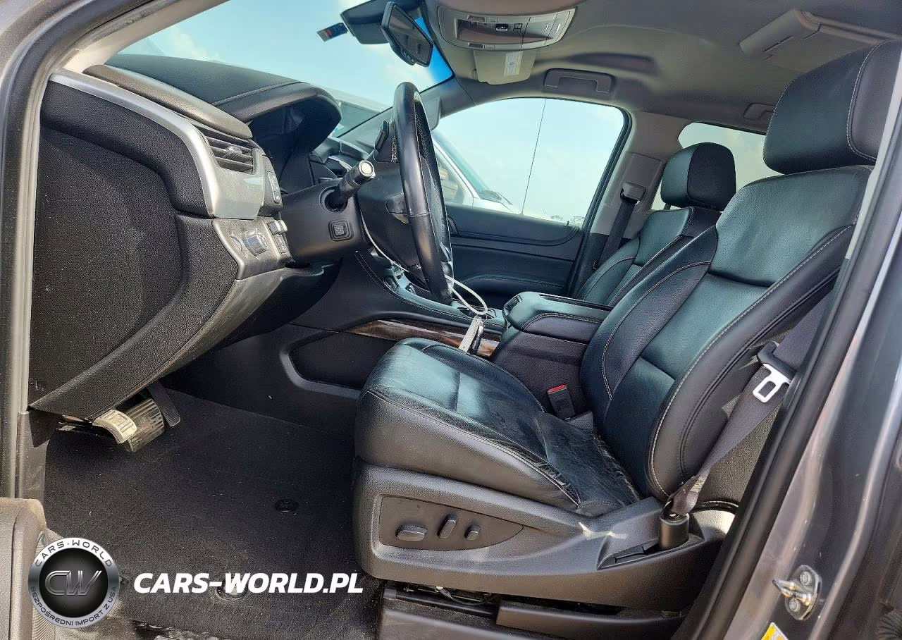2019 Chevrolet Suburban C1500 Lt VIN:1GNSCHKC9KR359830 - 7