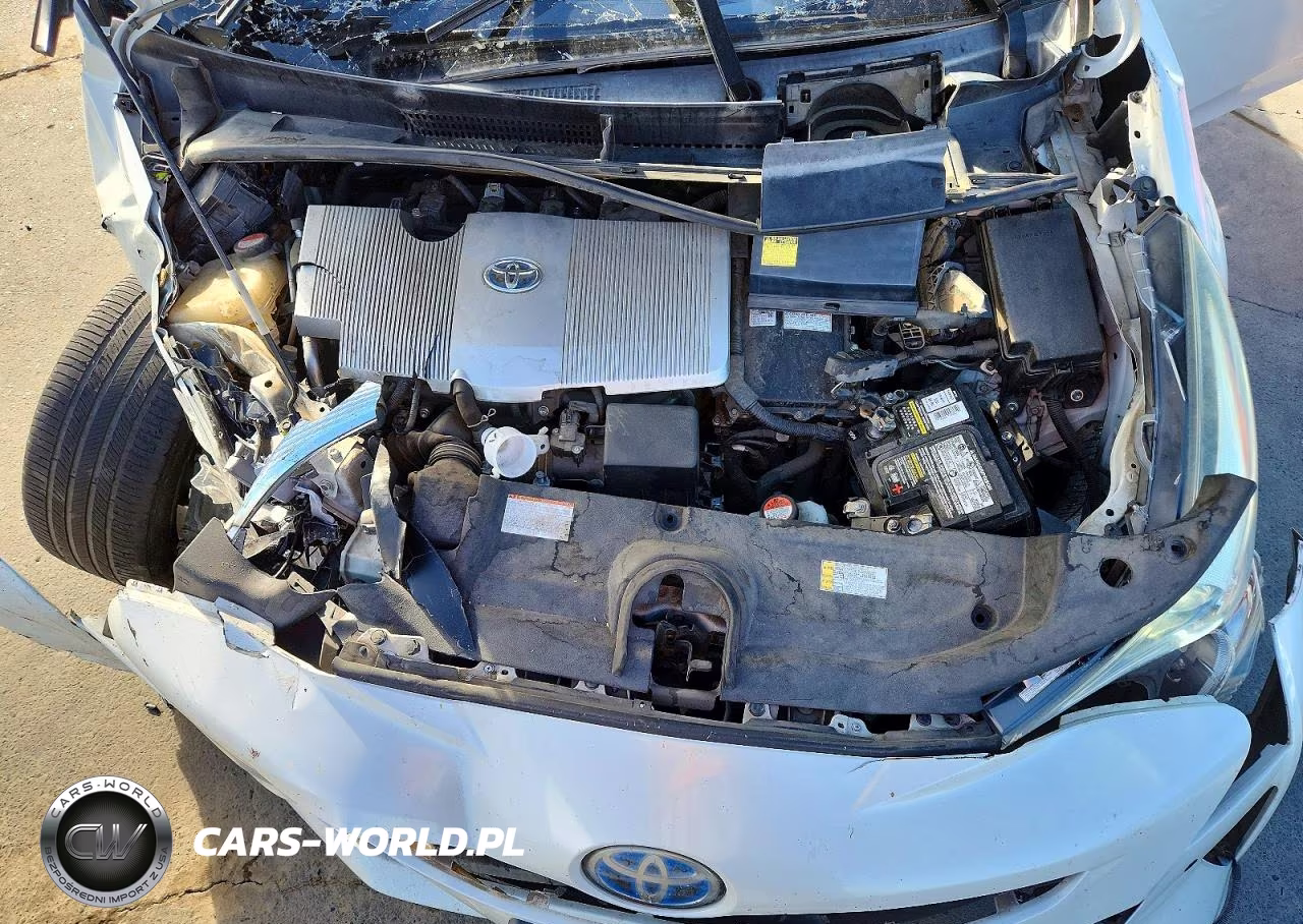 2016 Toyota Prius Four Touring VIN:JTDKARFU0G3008516 - 11