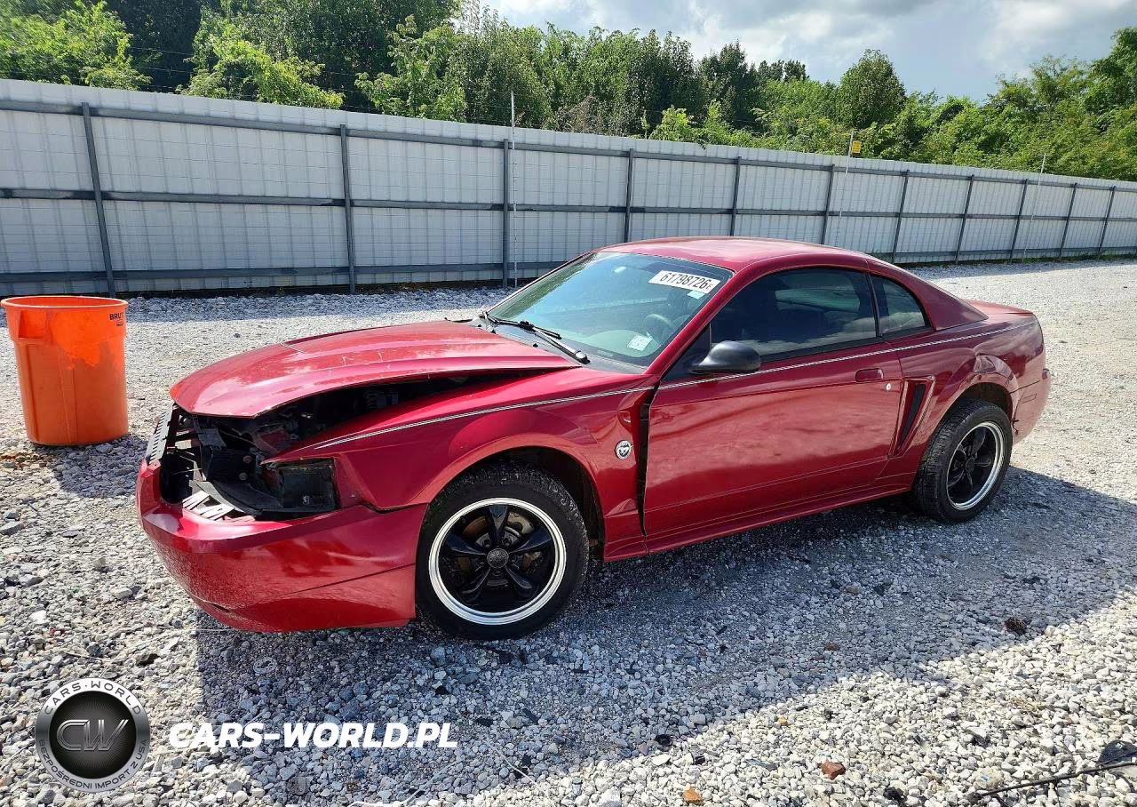 2004 Ford Mustang
