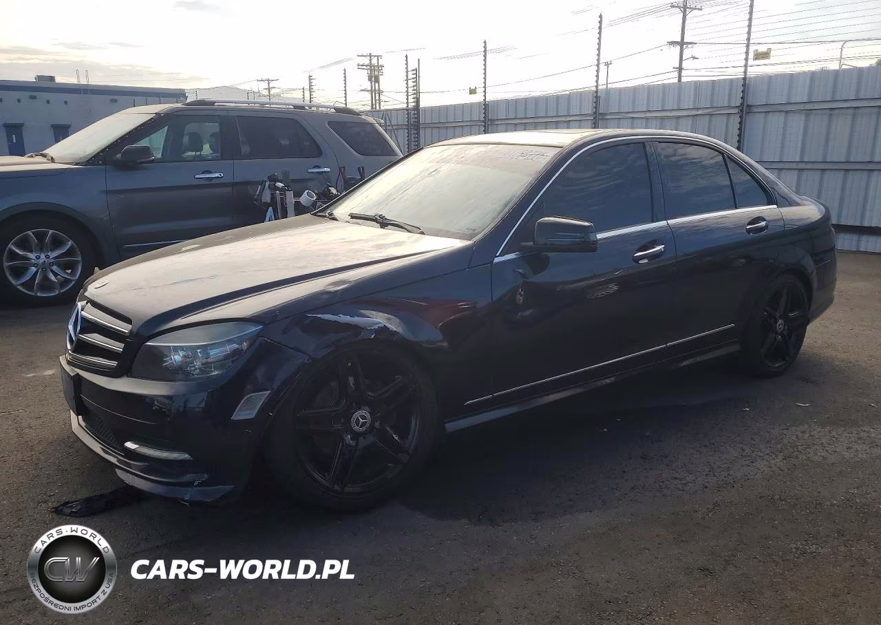 2011 Mercedes-Benz C 300