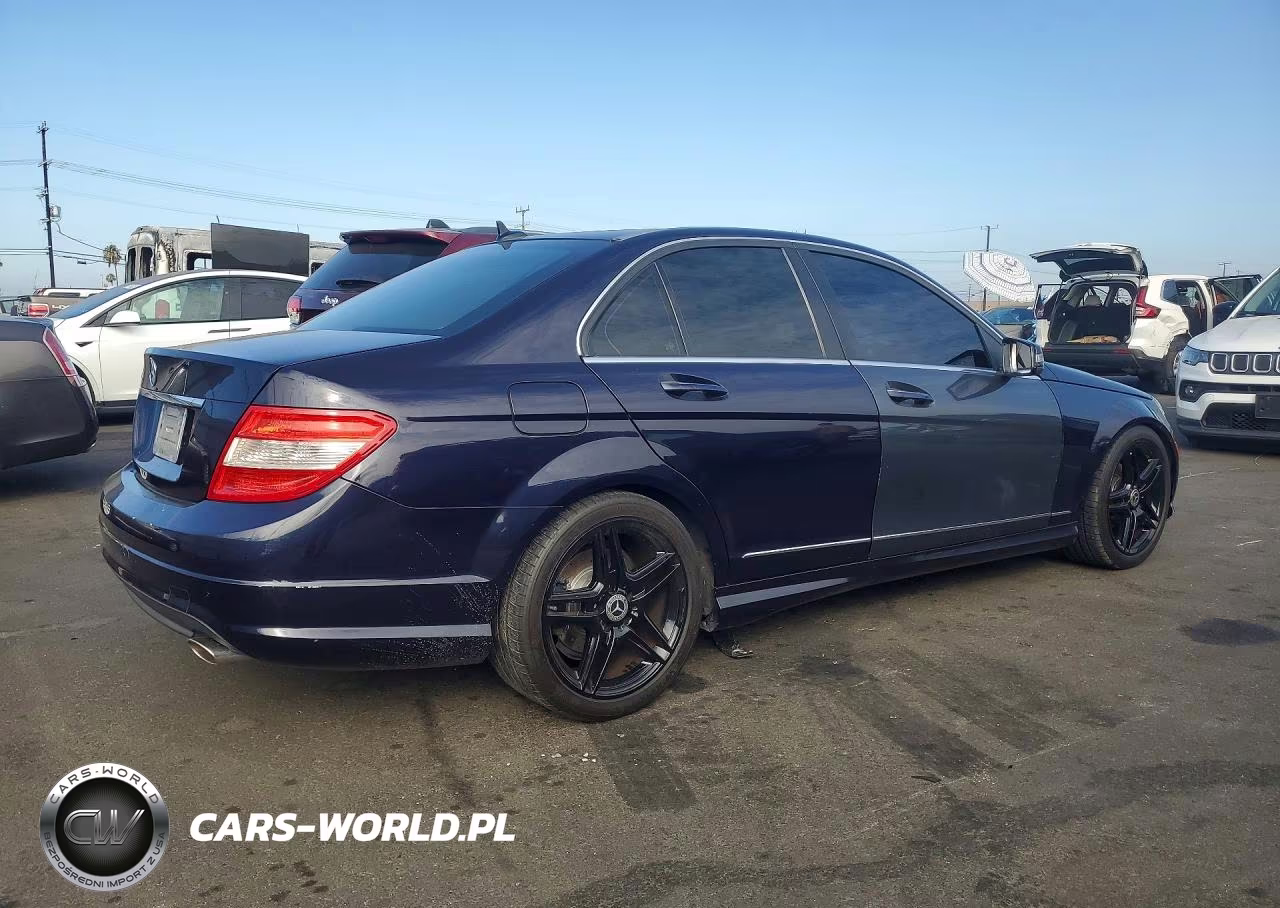 2011 Mercedes-Benz C 300 VIN:WDDGF5EB4BA445459 - 3