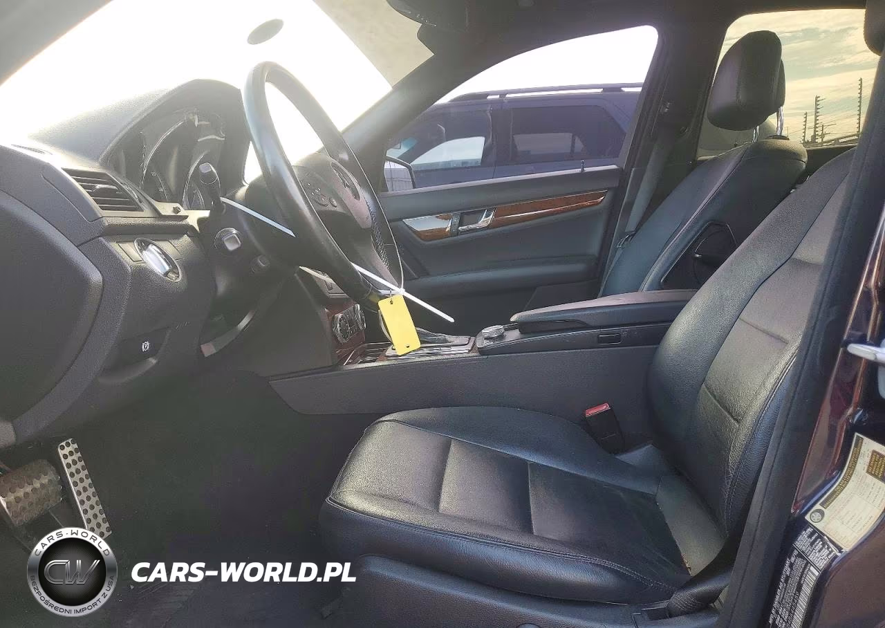 2011 Mercedes-Benz C 300 VIN:WDDGF5EB4BA445459 - 7