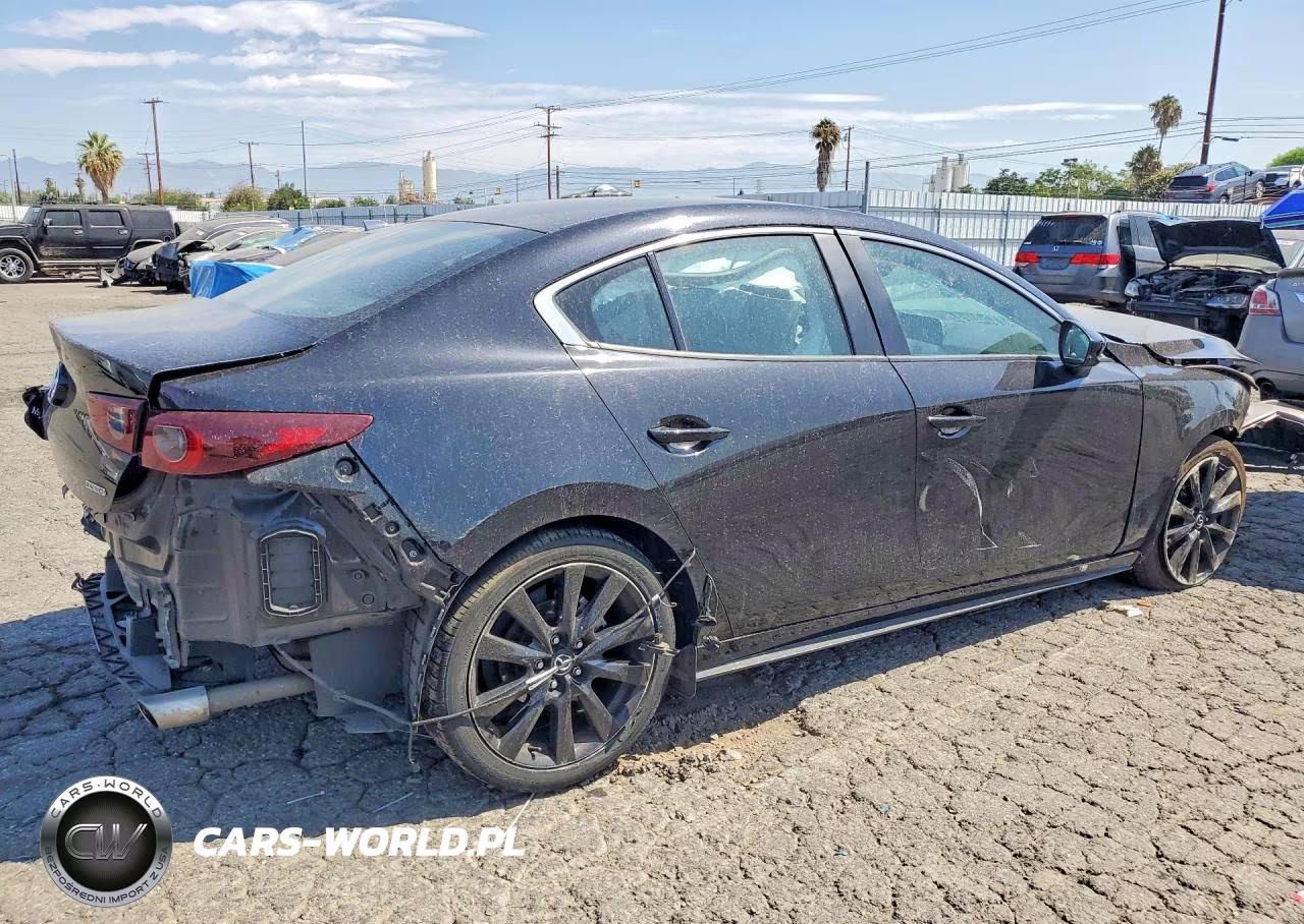2024 Mazda 3 Select Sport VIN:3MZBPABM5RM428518 - 3