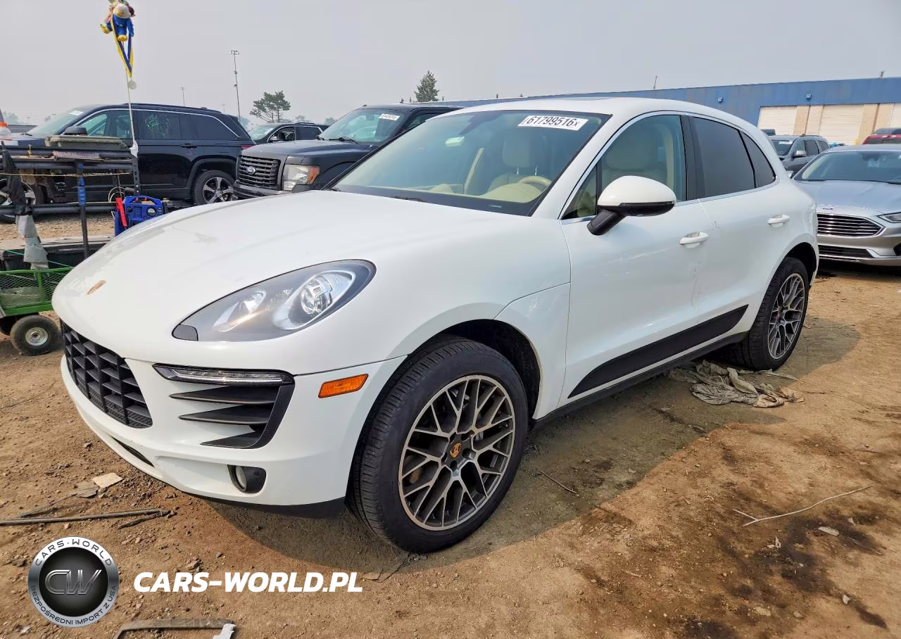 2016 Porsche Macan S