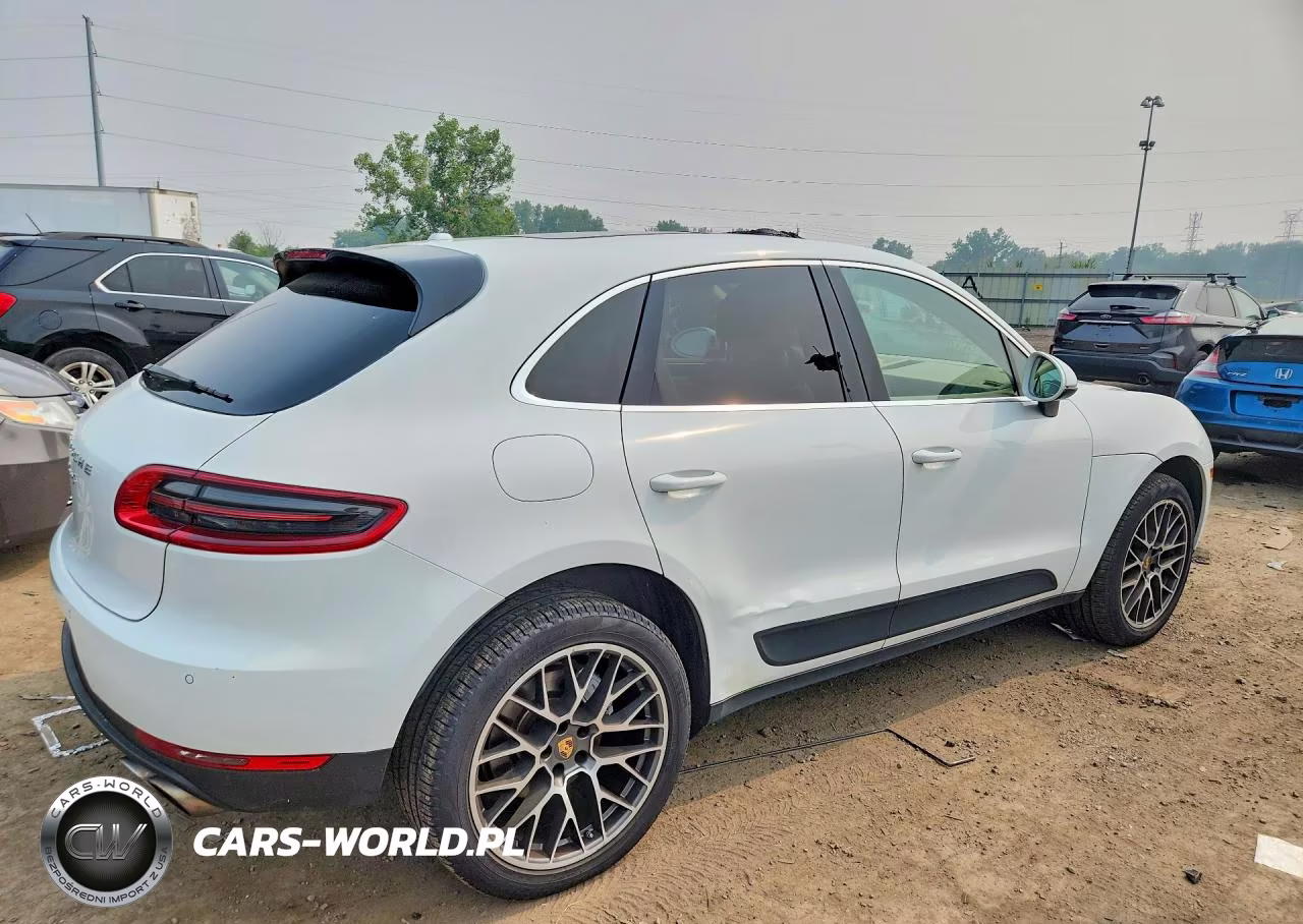 2016 Porsche Macan S VIN:WP1AB2A59GLB49163 - 3