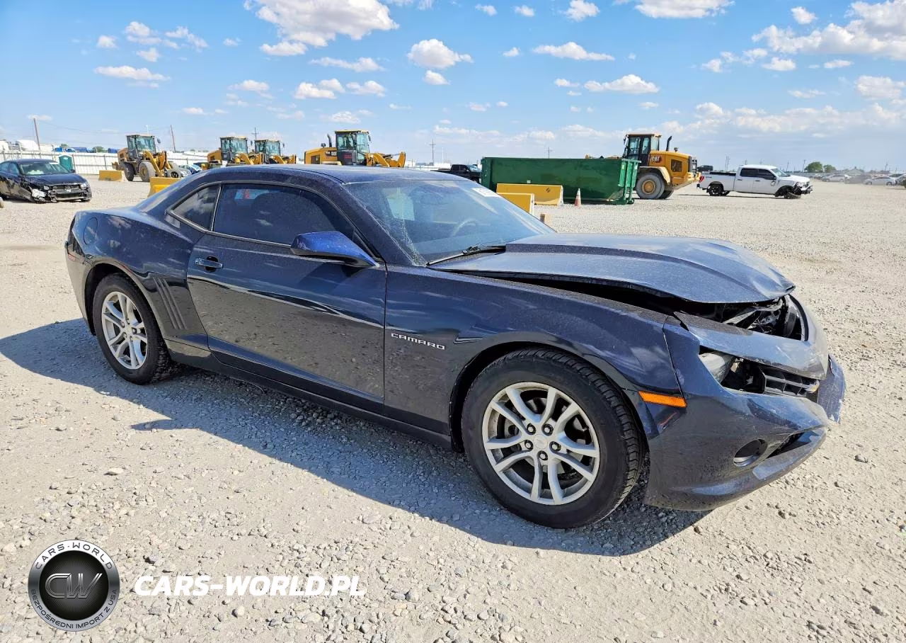 2015 Chevrolet Camaro Ls VIN:2G1FB1E30F9248799 - 4