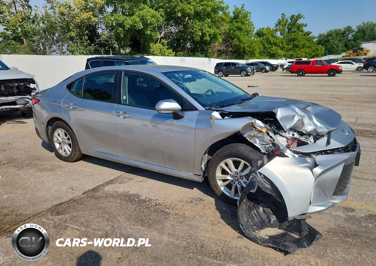 2026 Toyota Camry Le VIN:4T1DAACK9TU713571 - 4