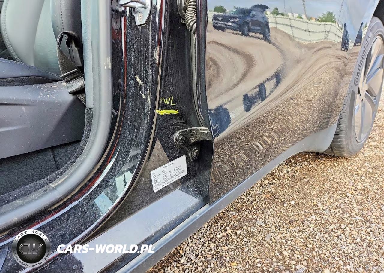 2026 Tesla Model Y VIN:7SAYGDEE3TF373200 - 13