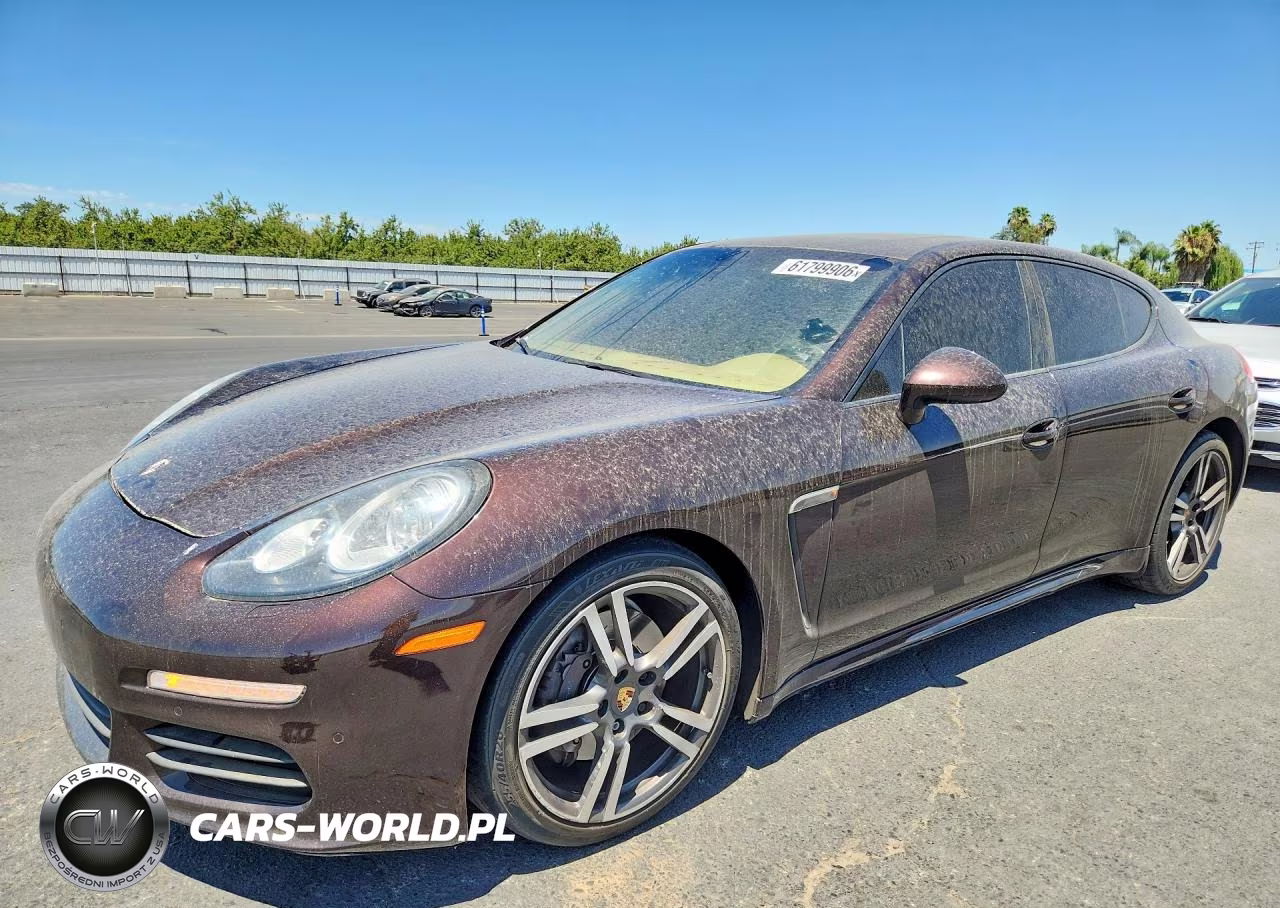2014 Porsche Panamera 4
