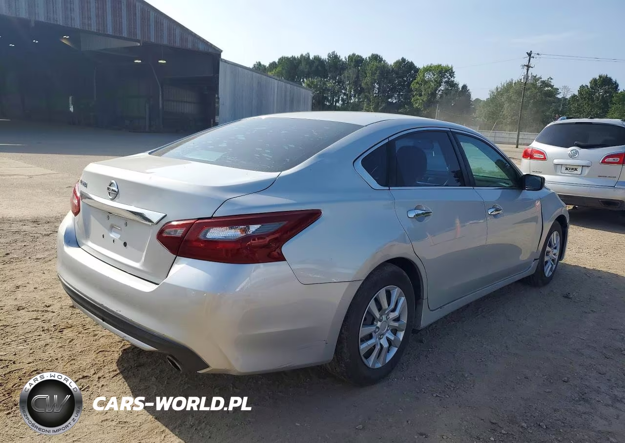 2018 Nissan Altima 2.5 S VIN:1N4AL3AP7JC199773 - 3