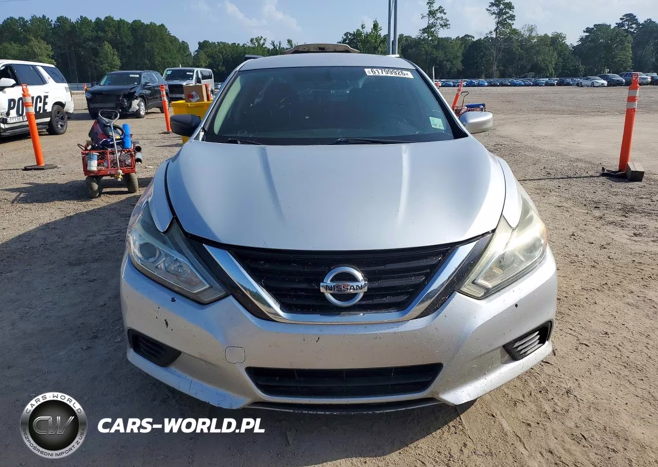 2018 Nissan Altima 2.5 S VIN:1N4AL3AP7JC199773 - 5