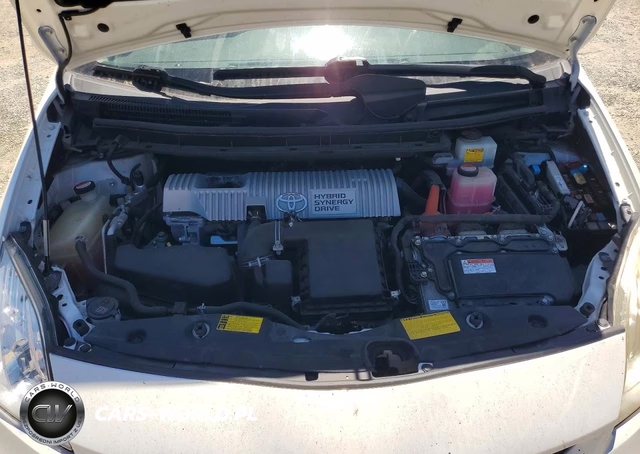 2014 Toyota Prius Two VIN:JTDKN3DU6E0369154 - 11