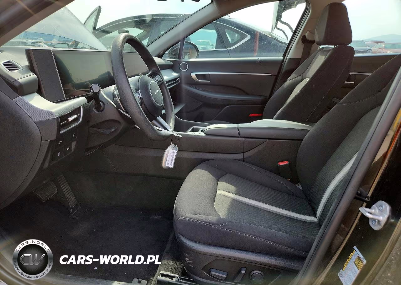 2025 Hyundai Sonata Sel VIN:KMHL64JA2SA488290 - 7