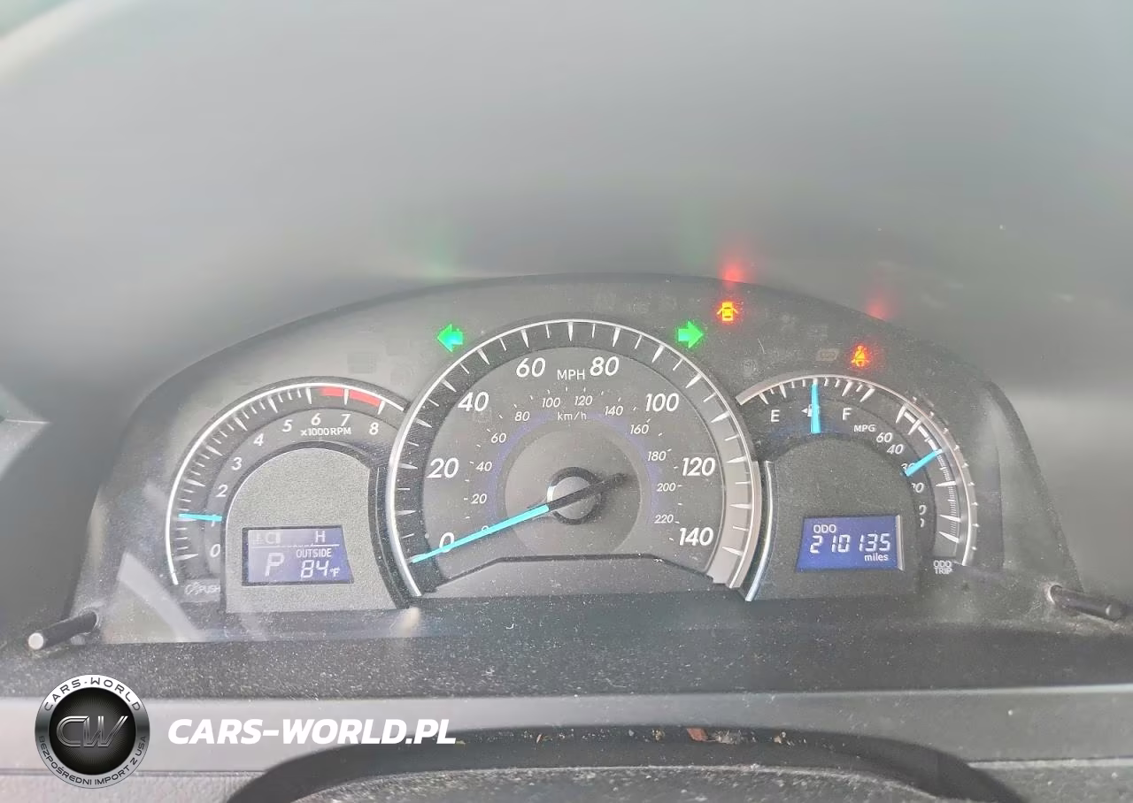 2013 Toyota Camry Xle VIN:4T1BF1FK8DU696543 - 9