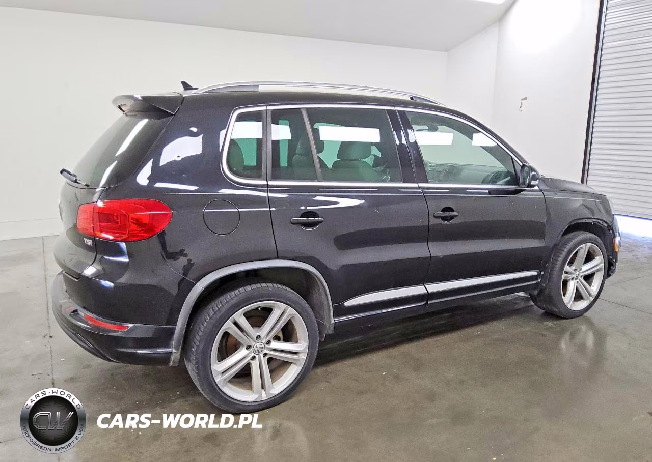 2016 Volkswagen Tiguan S VIN:WVGAV7AX6GW088744 - 3