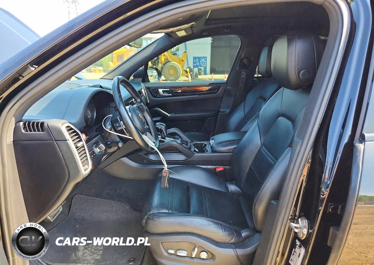 2019 Porsche Cayenne S VIN:WP1AB2AYXKDA63812 - 7