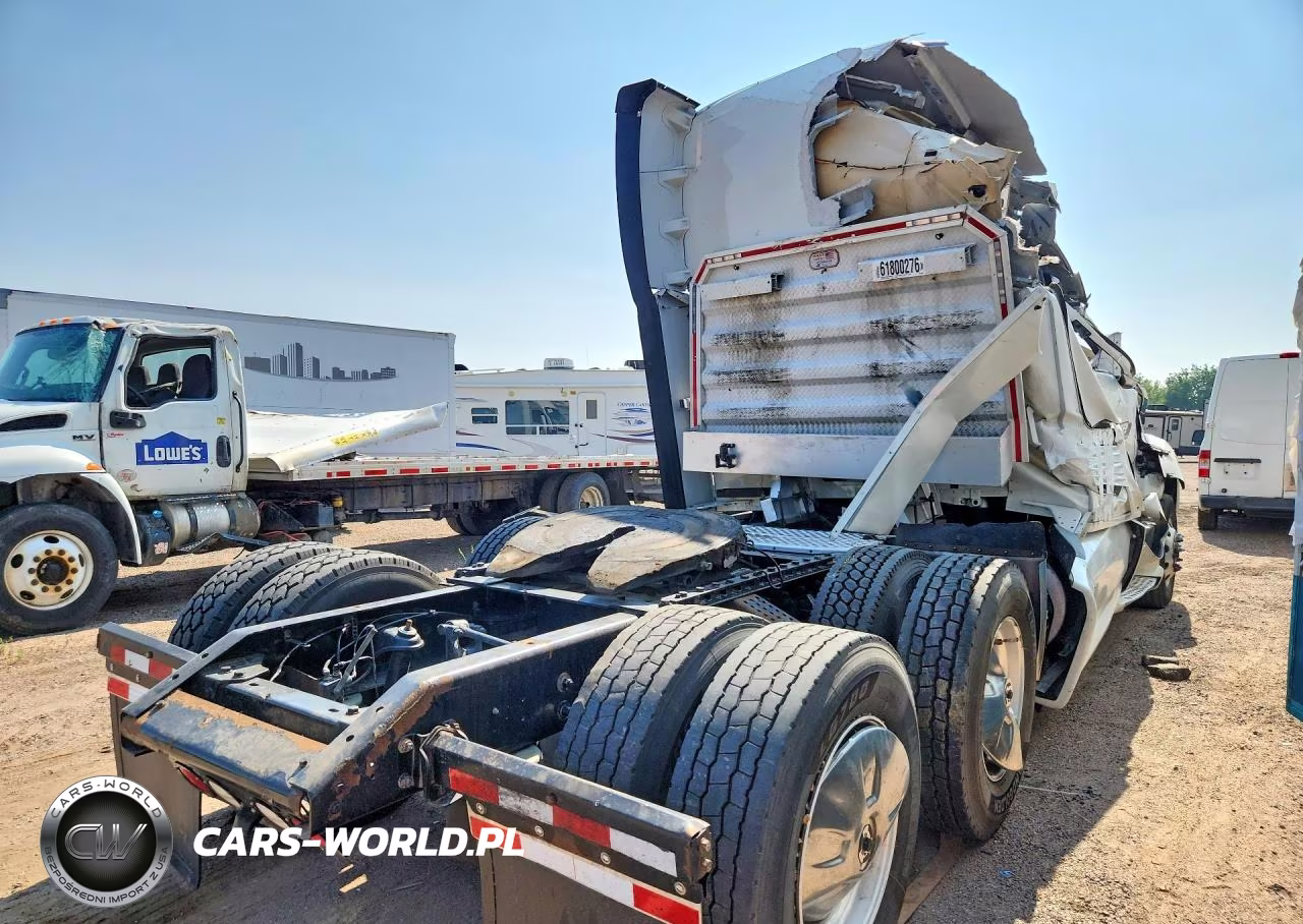 2020 Kenworth Construction T680 VIN:1XKYD49X8LJ359551 - 3