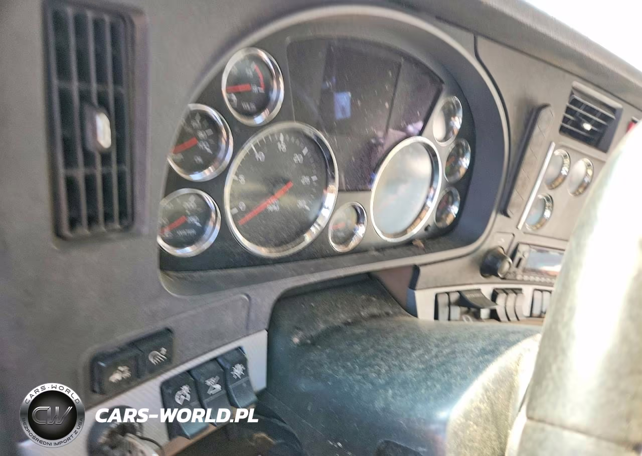 2020 Kenworth Construction T680 VIN:1XKYD49X8LJ359551 - 9