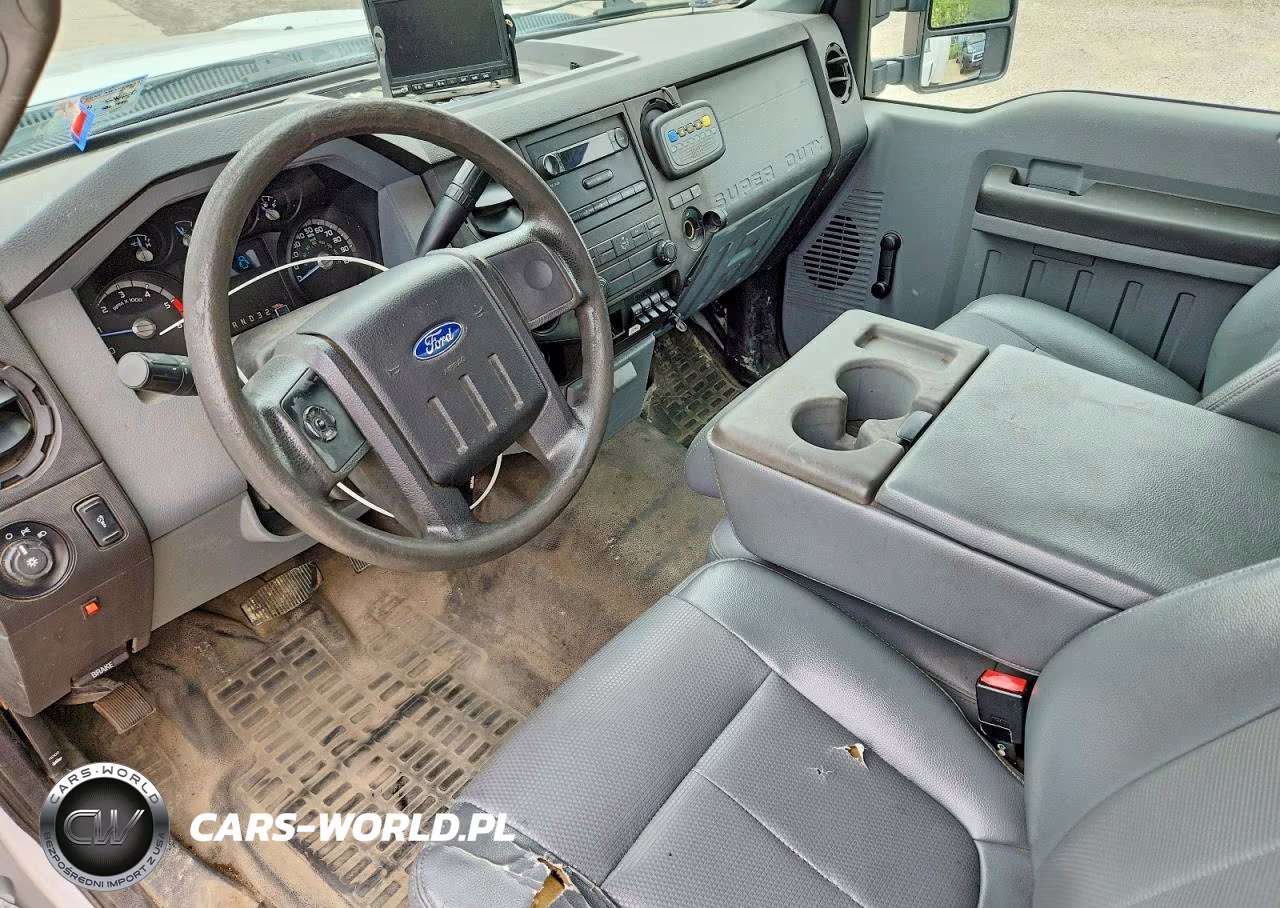 2015 Ford F450 Box Truck VIN:1FDUF4GY5FED70368 - 8