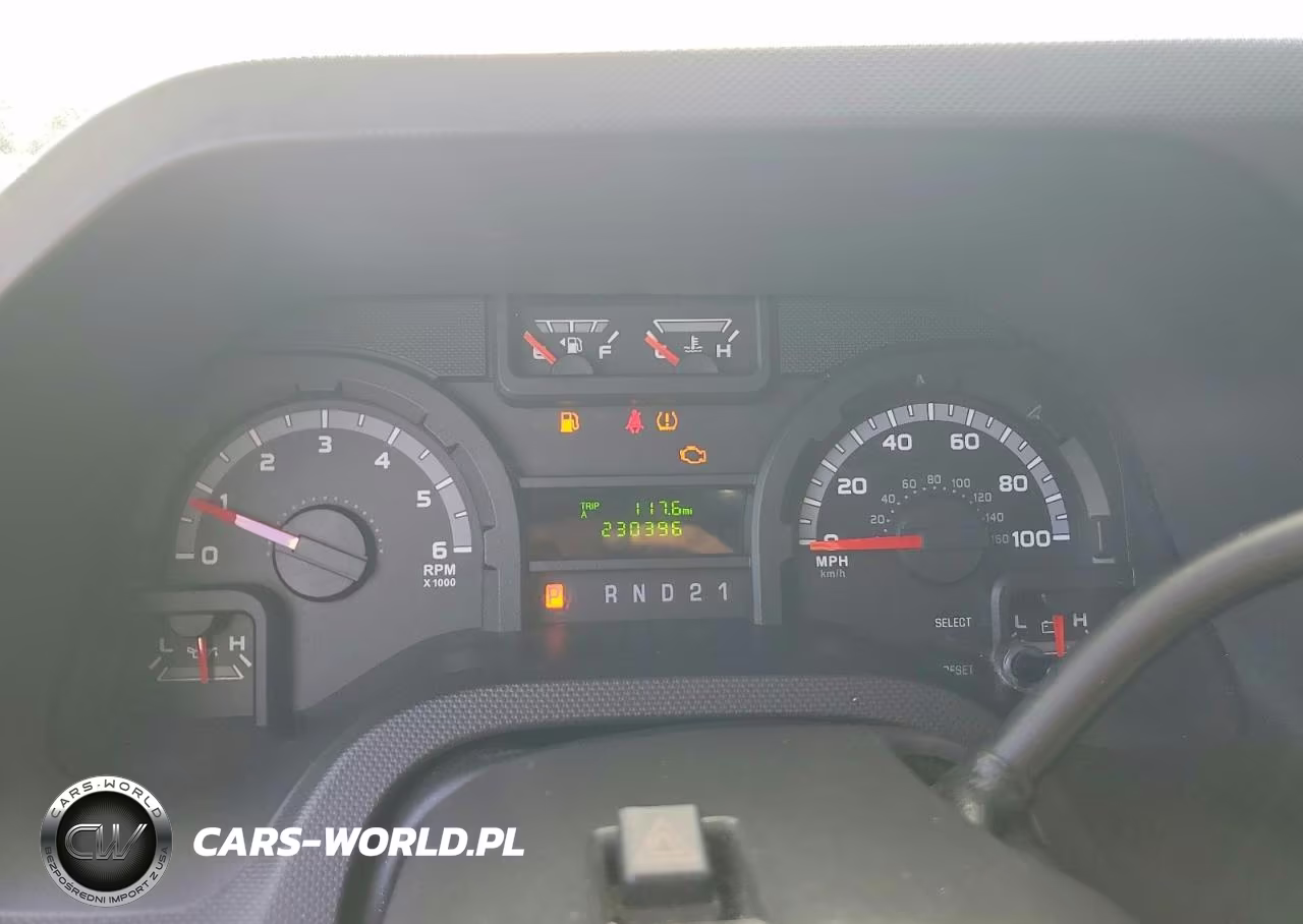 2014 Ford Econoline E150 Van VIN:1FTNE1EWXEDA85052 - 9
