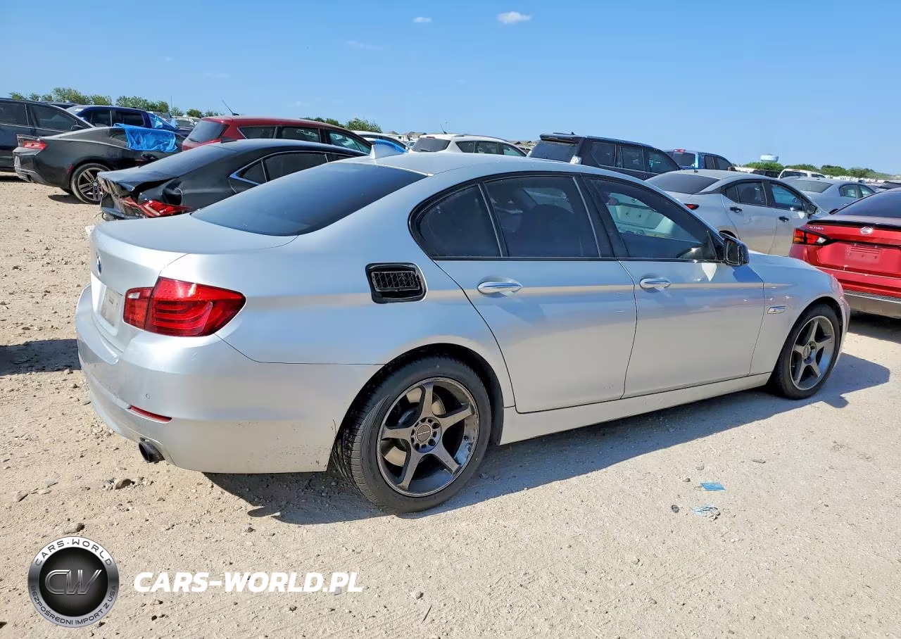 2011 BMW 535 I VIN:WBAFR7C57BC600030 - 3