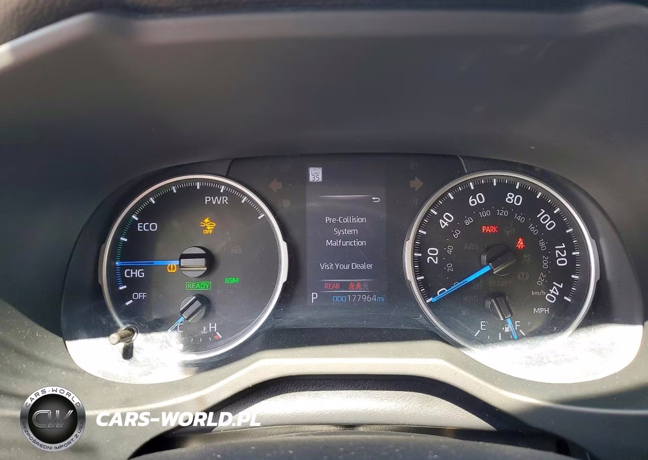 2019 Toyota Rav4 Le VIN:JTMMWRFV4KD011568 - 9