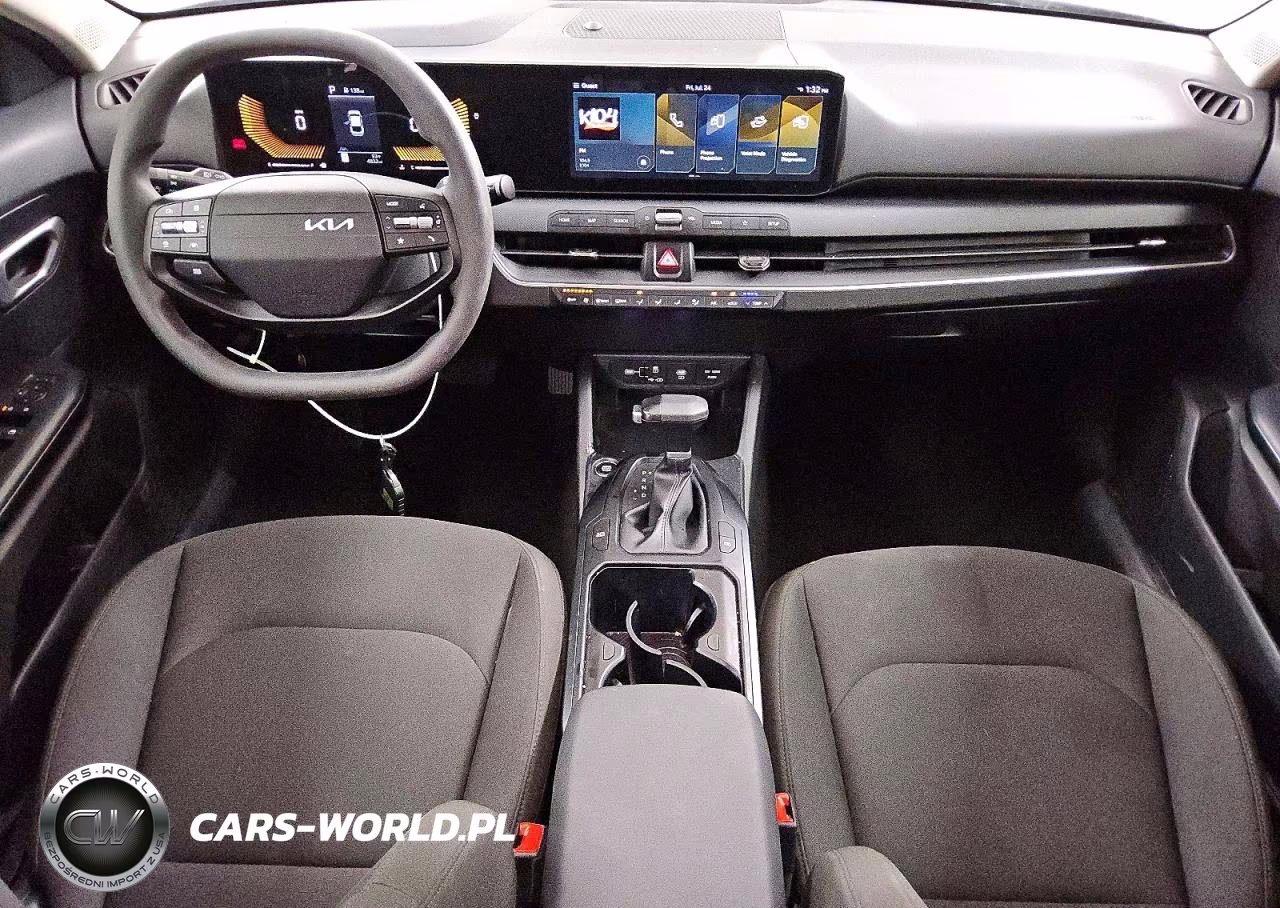 2026 Kia K4 Lxs VIN:3KPFT4DE5TE320442 - 8