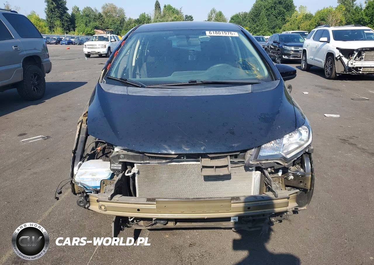 2017 Honda Fit Lx VIN:3HGGK5H56HM710990 - 5