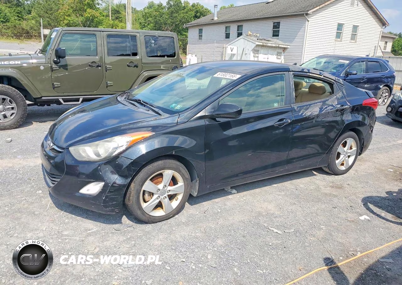 2013 Hyundai Elantra Gls