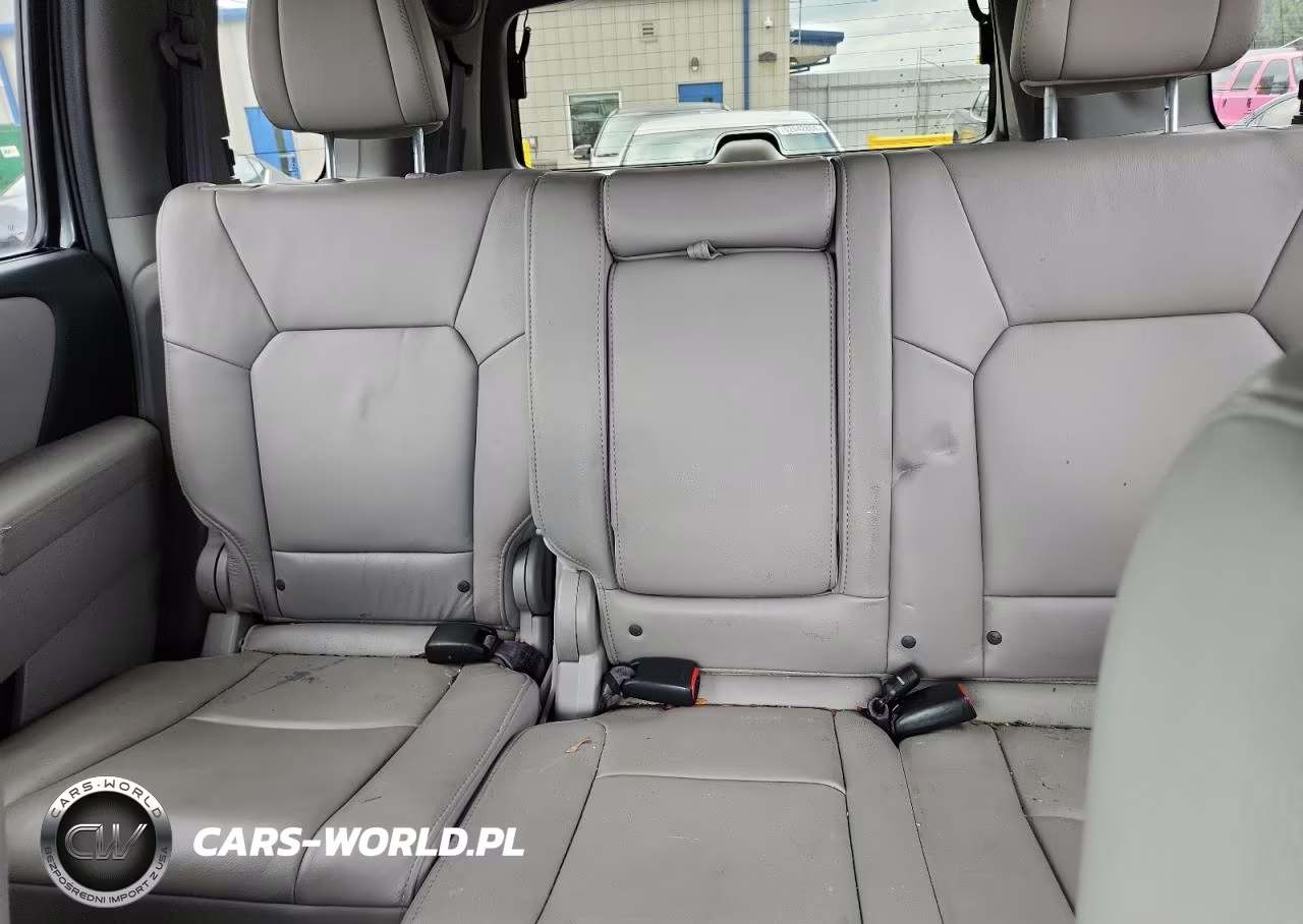 2013 Honda Pilot Touring VIN:5FNYF3H92DB024071 - 10