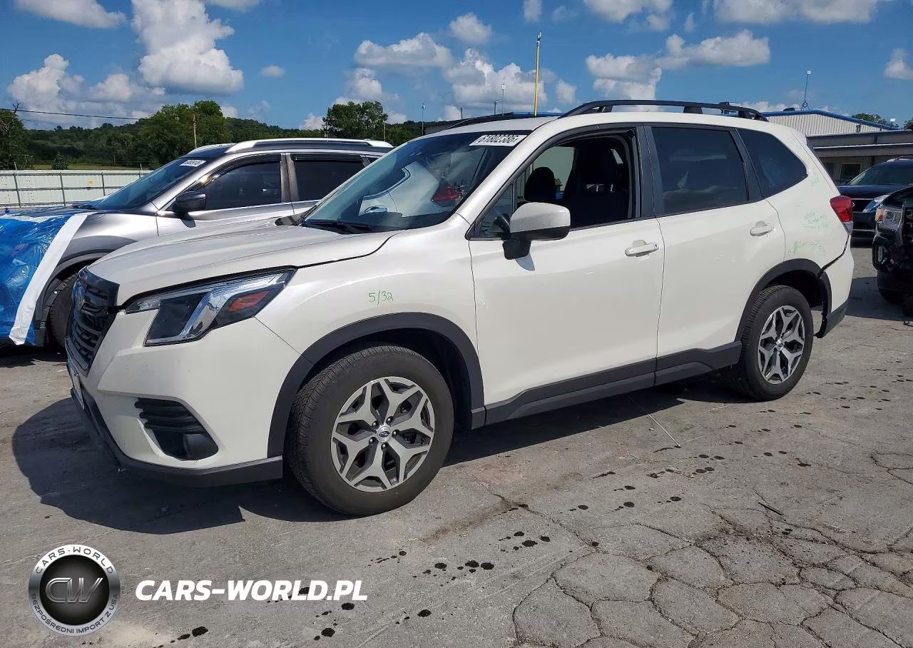2022 Subaru Forester Premium – zdjęcie 1 z 13