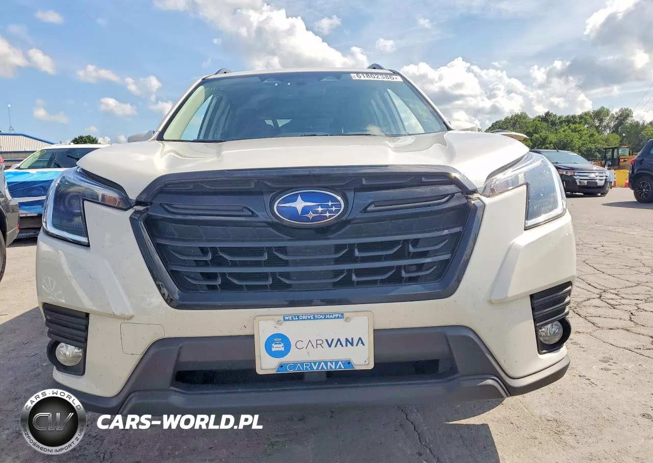 2022 Subaru Forester Premium VIN:JF2SKAEC8NH444605 - 5