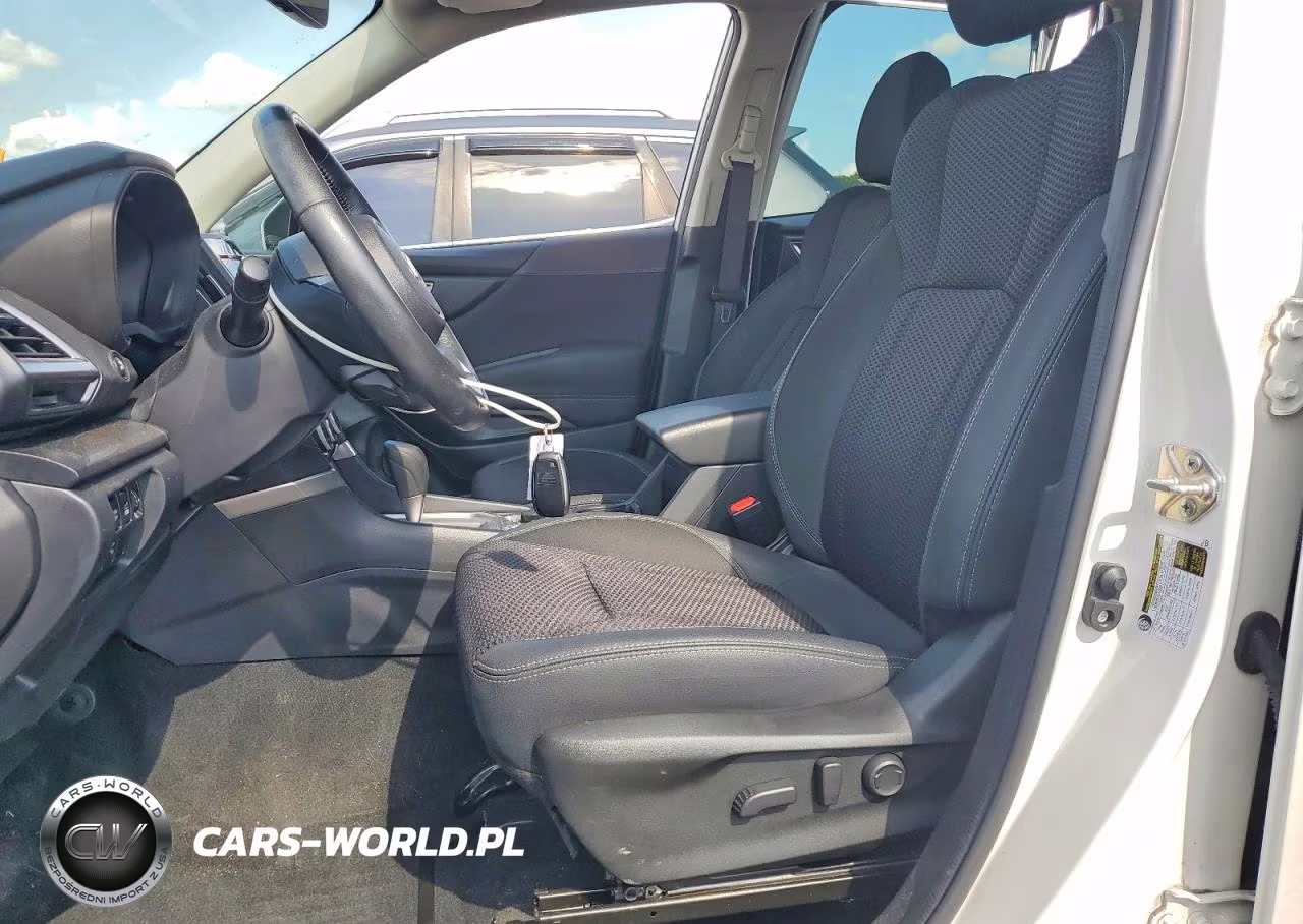 2022 Subaru Forester Premium VIN:JF2SKAEC8NH444605 - 7