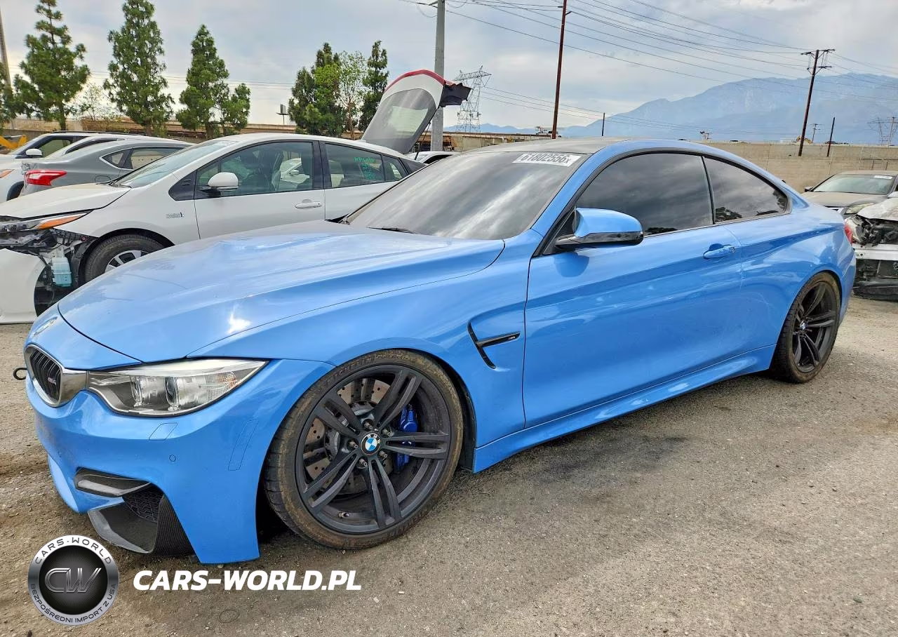 2015 BMW M4 – zdjęcie 1 z 12